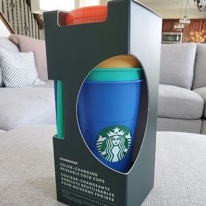 * Brand New Starbucks Color Changing Cup